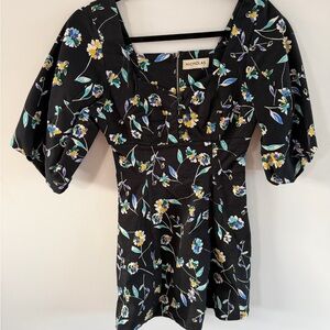NICHOLAS Black Floral Puff-Sleeve Tunic with Square Neck